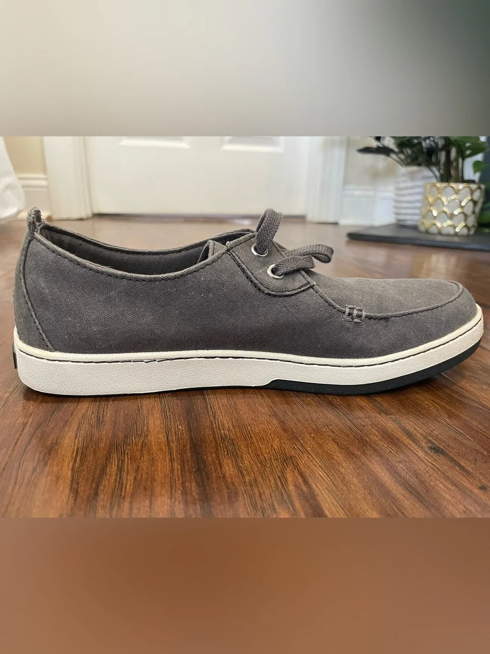 L.L.Bean Campside Canvas Sneakers Men’s 10 Gray Canvas Casual Boat Shoes EUC